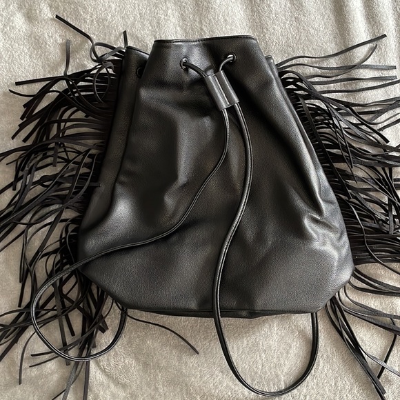 Victoria’s Secret bag fringe NWT - Picture 3 of 5